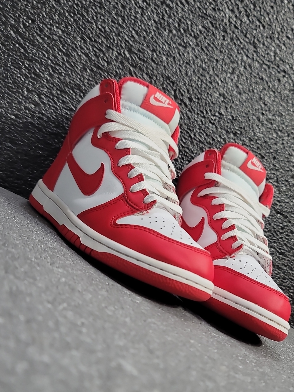 Nike Dunk High "University Red" Wmns 6 Great Condition, Ships Today - Picture 10 of 15